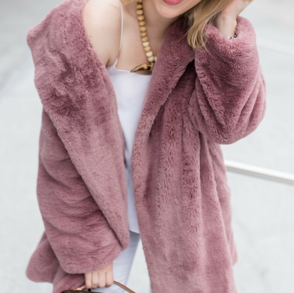 Forever 21 Teddy Coat🛍 - Picture 3 of 8
